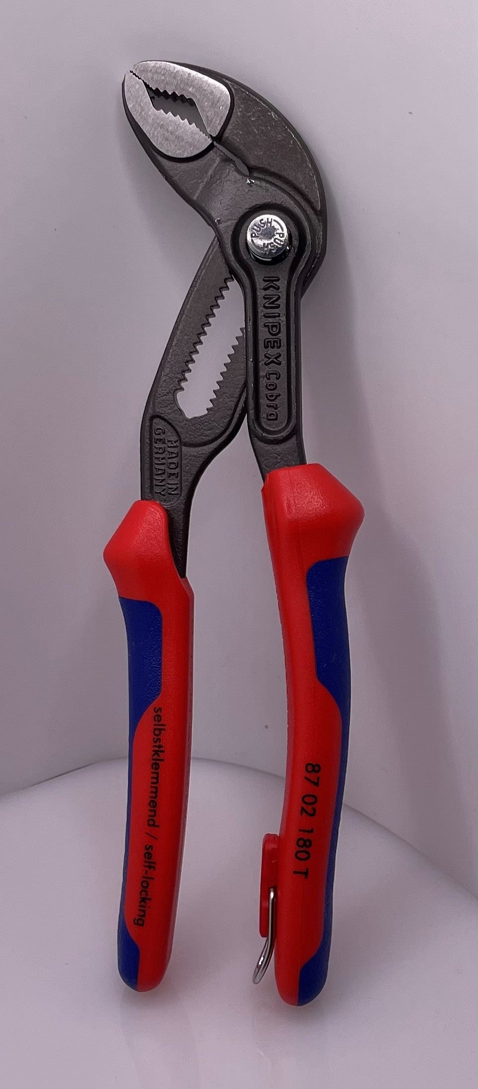 Pliers Wrench pliers and a wrench in a single tool 180mm - 87 02 180 T